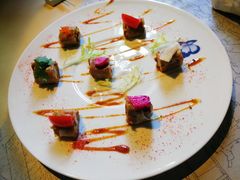 -穹六人间 people 6(岳阳路店)