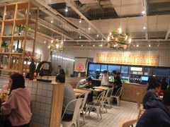 大堂-云味馆过桥米线(皇庭广场店)
