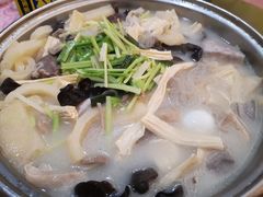 锅仔杂烩太平燕-同君福大酒楼(紫新路店)