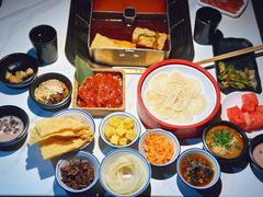 -九鼎轩脆毛肚火锅(南京东路店)