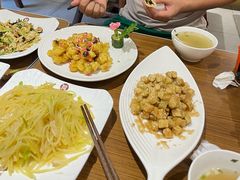 -韩邦朝天锅