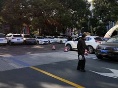 -上海市闵行区中心医院·停车场