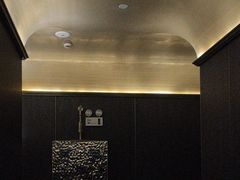 -尚善若水·汤泉·SPA·沐足(东方渔人码头店)