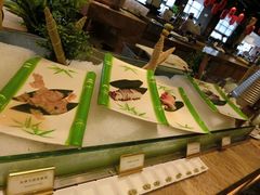 -小天鹅戴斯酒店鲸鲨百汇创作料理