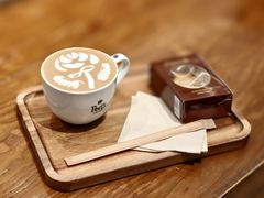 焦糖烧拿铁-Peet's 皮爷咖啡(乐峰店)