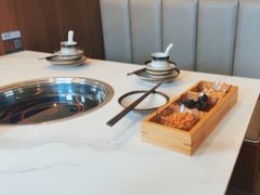 -汤宴·参须肚包鸡(南京路店)