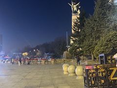 -人民防洪胜利纪念塔