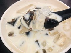 牛奶仙草-汕头街养生糖水铺