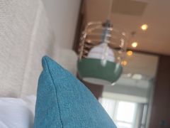-红方格精致酒店(泸州金融中心万象汇店)