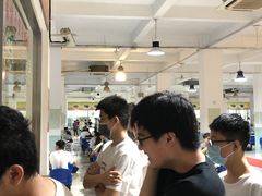 -上海理工大学第五食堂