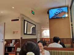 -漕河泾街道图书馆(漕河泾社区文化活动中心店)