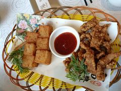 -荣誉海鲜酒楼(海湾店)