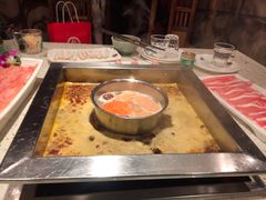 -二荆条·蜀鲜汇城市森林火锅