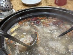 -濠轩阁特色生蚝火锅(水湾路店)