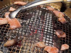 -铭牛烧肉·和牛海鲜自助(高新月牙湖店)