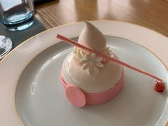 -杏荟旋转餐厅(广州爱群店)