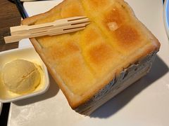 -童年小筑餐厅(申花路店)