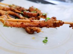 烤猪鼻筋-何师烧烤Pro ·江湖川菜·小龙虾·精酿(太古里旗舰店)