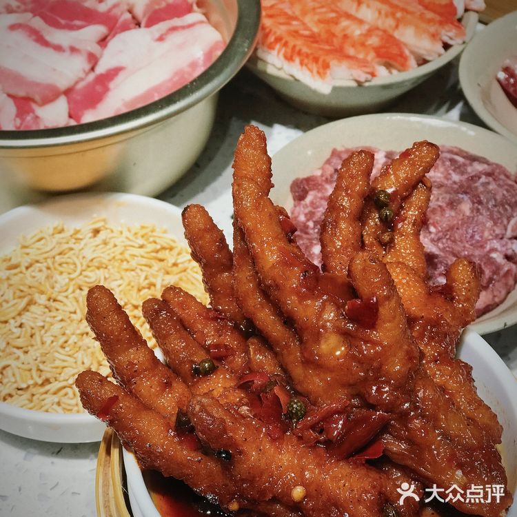 该怎么去形容你zui贴切?怎么比较你都是zui特别的!