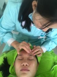 -荟草堂专业痘肌皮肤管理