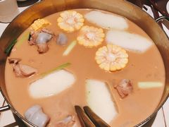 -肥仔文澳门猪骨煲(南京西路店)