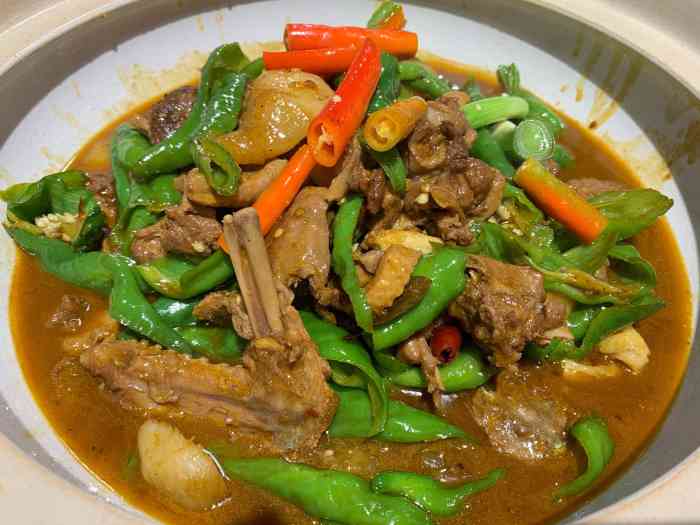 兴汉门·洞庭土鸭煲(树木岭店)