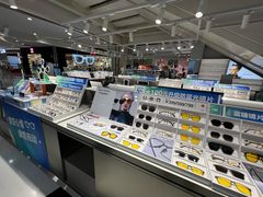 -LOHO眼镜(北京朝北大悦城店)