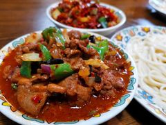 -歹歹的加个面过油肉拌面