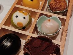 -翡翠小城·海鲜豆捞·广式点心(老佛爷店)