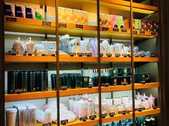 零售区-星巴克臻选(周浦万达店)