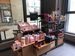 -星巴克(天津东江道香年广场店)