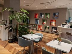 -潮一不贰·法式甜品·生日蛋糕·西式简餐(外滩店)