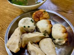 -黄阿姨锅贴大王(万航渡路店)