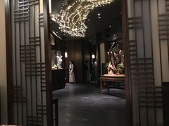 -余欢领鲜火锅(新街口店)