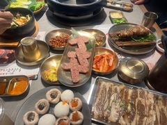 -草家酱蟹炭火烤肉店(珲春南路一店)