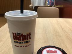 -The Habit Burger Grill 哈比特汉堡(爱琴海店)