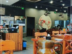 大堂-娄三少·老北京春饼烤鸭家常菜(富力又一城店)
