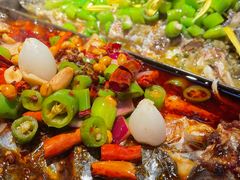 -鸣记脆皮烤鱼·海鲜烤鱼(三八广场店)