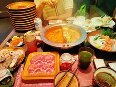 -牛YO寿喜烧·铁板烧和牛火锅自助(市府恒隆店)
