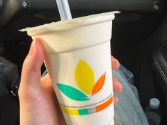 -锦明酸奶店新疆特产(斯大林西路四巷店)