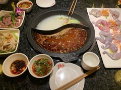 -宝龙城(杭州滨江店)