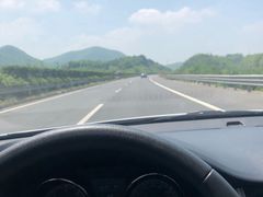 -雅鲁激流探险漂流