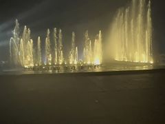 -东港音乐喷泉广场