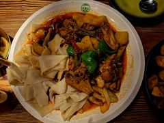 沙湾大盘鸡-塔哈尔·新疆盛宴(城西银泰店)