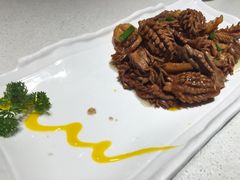 爆炒腰花-闫府私房菜·百年鲁菜(恒隆店)