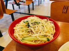 鸡丝凉面-龙抄手(春熙路总店)