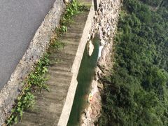 龙王山漂流-安吉龙王山峡谷漂流