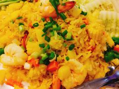 -J Daeng Seafood