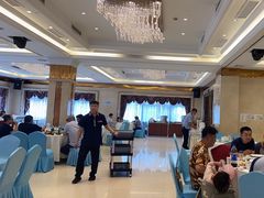 -沪华海鲜大酒楼(南汇店)
