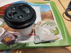 -麦当劳(轻轨曹杨路店)